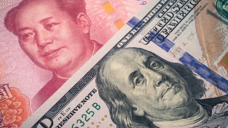 Trump Effect: Yuan Continues Free Fall as Tariff Threats Grow