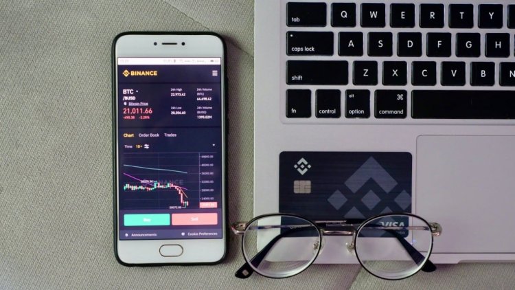 Binance Ra Mắt Tính Năng Sinh Lời Onchain Với Staking Bitcoin