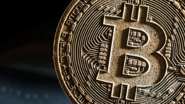 Biến Động Thị Trường: Bitcoin Đạt $103K, Sau Đó Giảm Xuống Dưới $98K