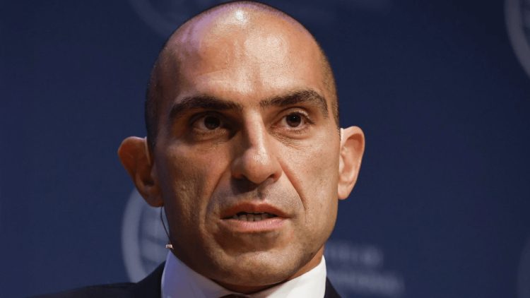 Outgoing CFTC Chair Rostin Behnam Calls for Stronger Crypto Regulations Amid Mainstream Adoption